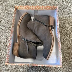 Gianni Bini A-Lister Double Zip Closure Suede Leather Block Heel Booties